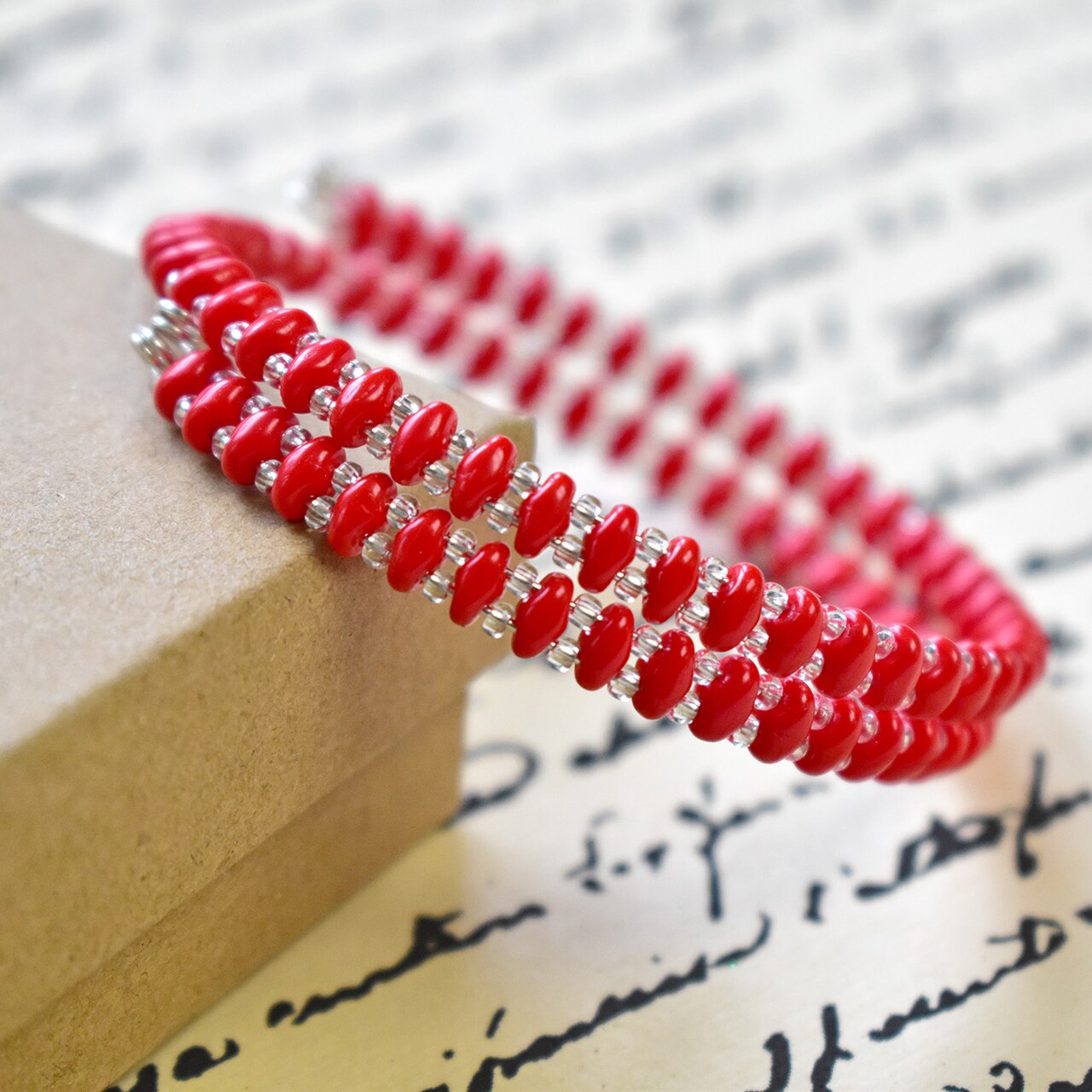 Learn All About Memory Wire and Make a Wrap Bracelet with SuperDuo Beads